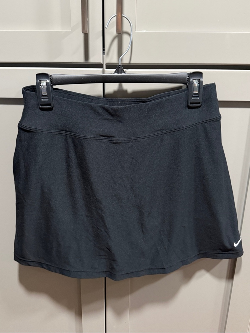 Nike Dri-Fit Women’s Black Athletic Skort Medium
